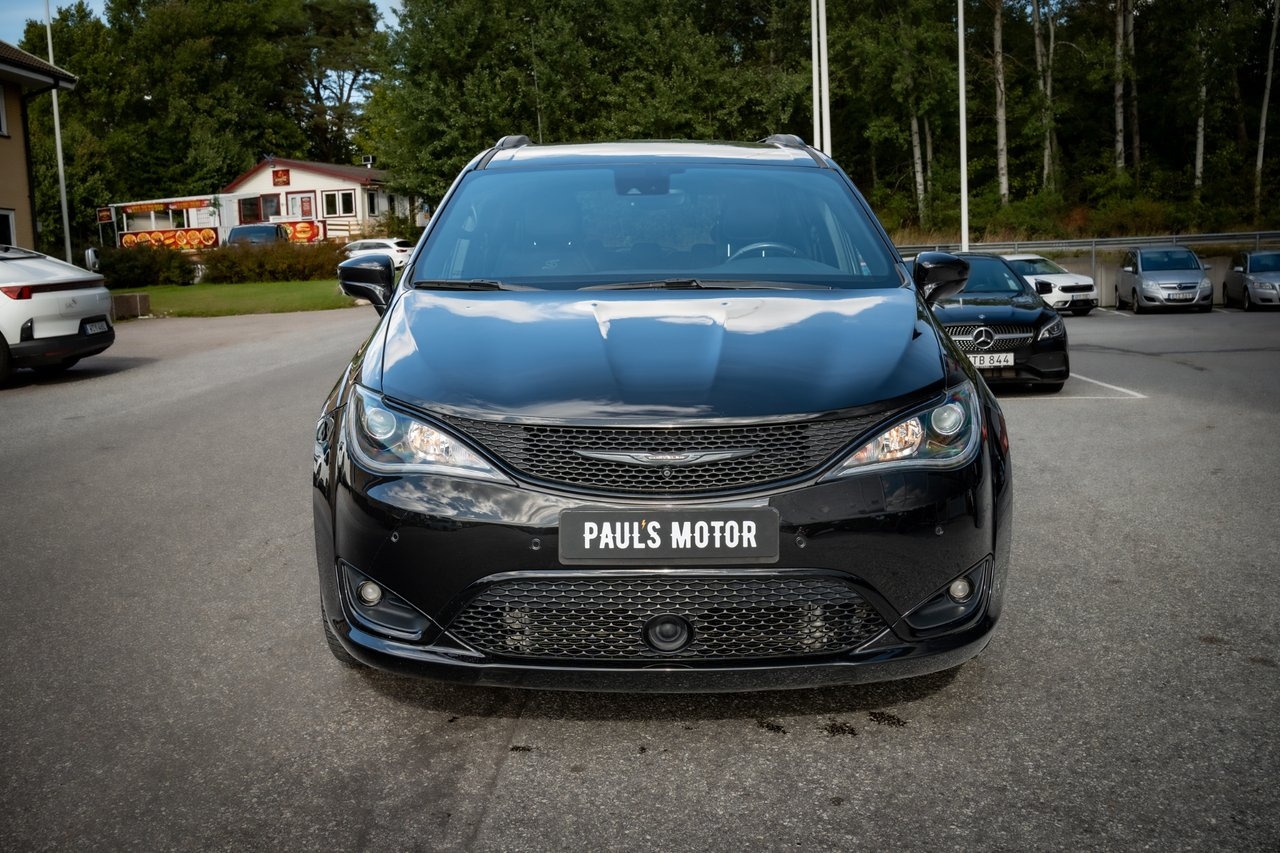 Chrysler Pacifica 2018, bild 2/10