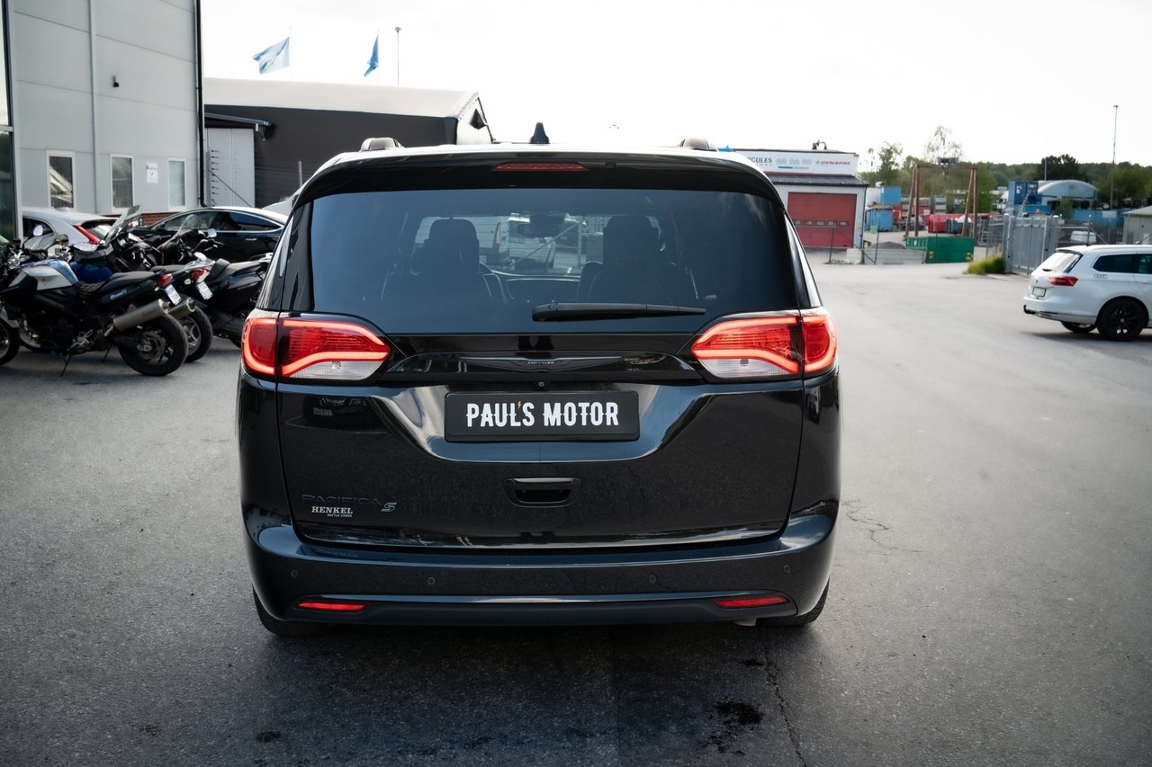 Chrysler Pacifica 2018, bild 5/10