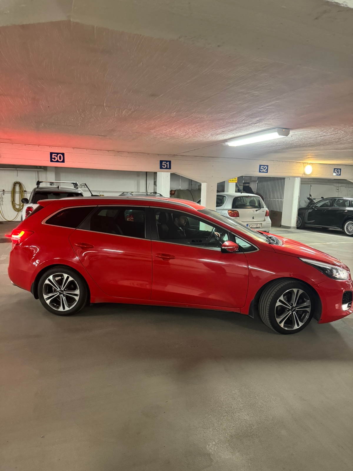 Kia Ceed _sw 1.6 CRDi Manuell 2016, photo 4/10