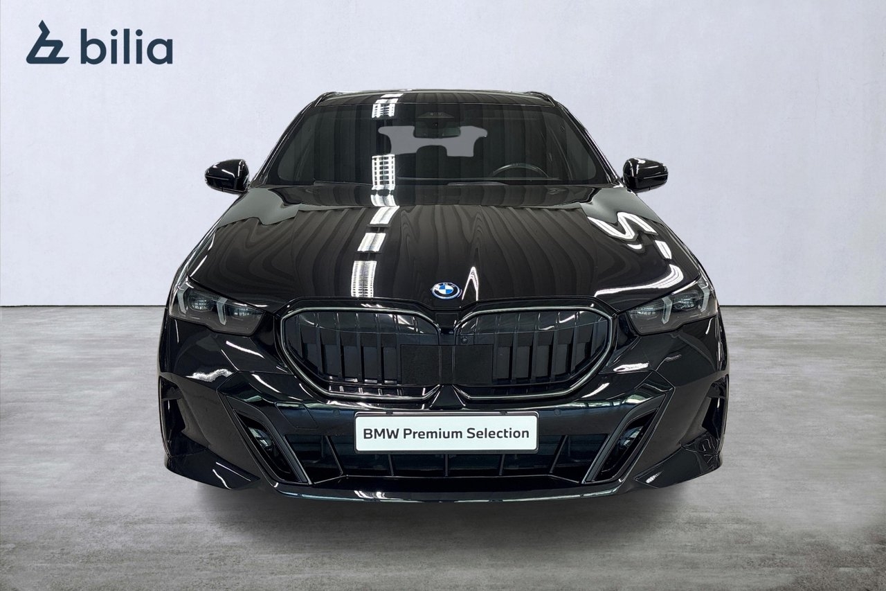 BMW 530 e xDrive Touring M-Sport Pro 2025, bild 5/10