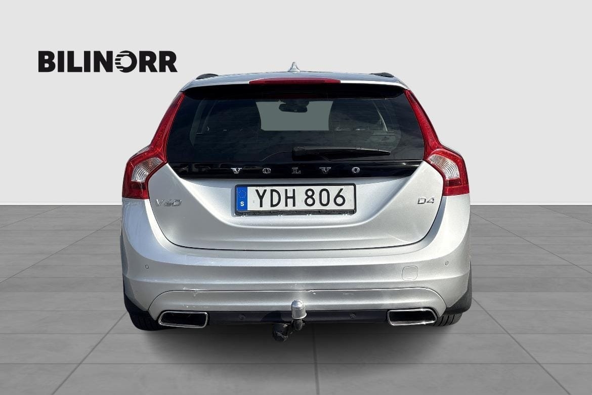 Volvo V60 Momentum Business Edition 2016, bild 5/10