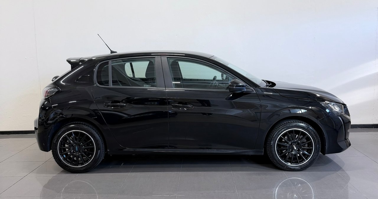 Peugeot 208 1.2 PureTech Automat 2022, bild 5/10