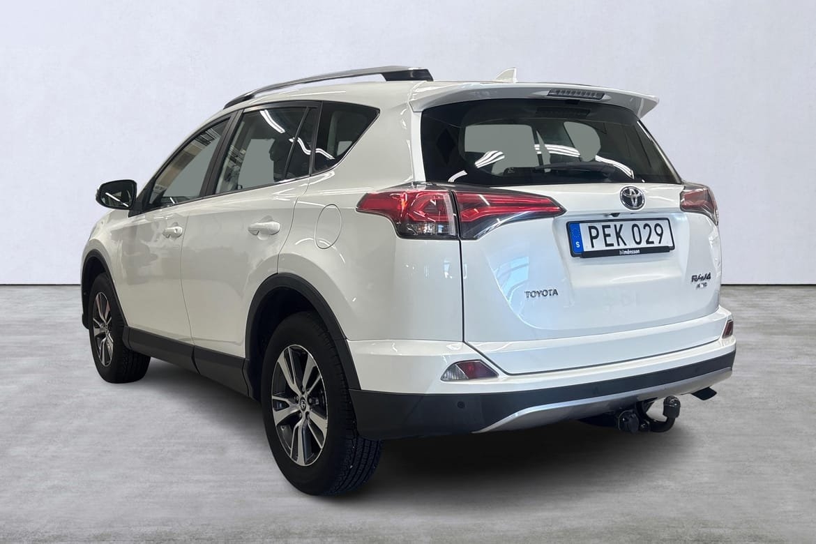 Toyota RAV4 2.0 AWD 2017, bild 4/10