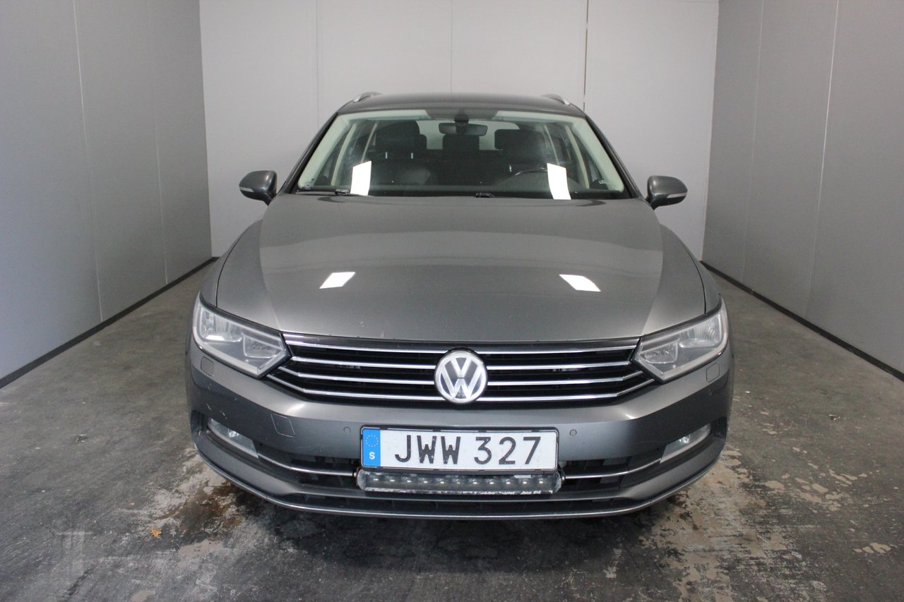Volkswagen Passat 2016, bild 5/10