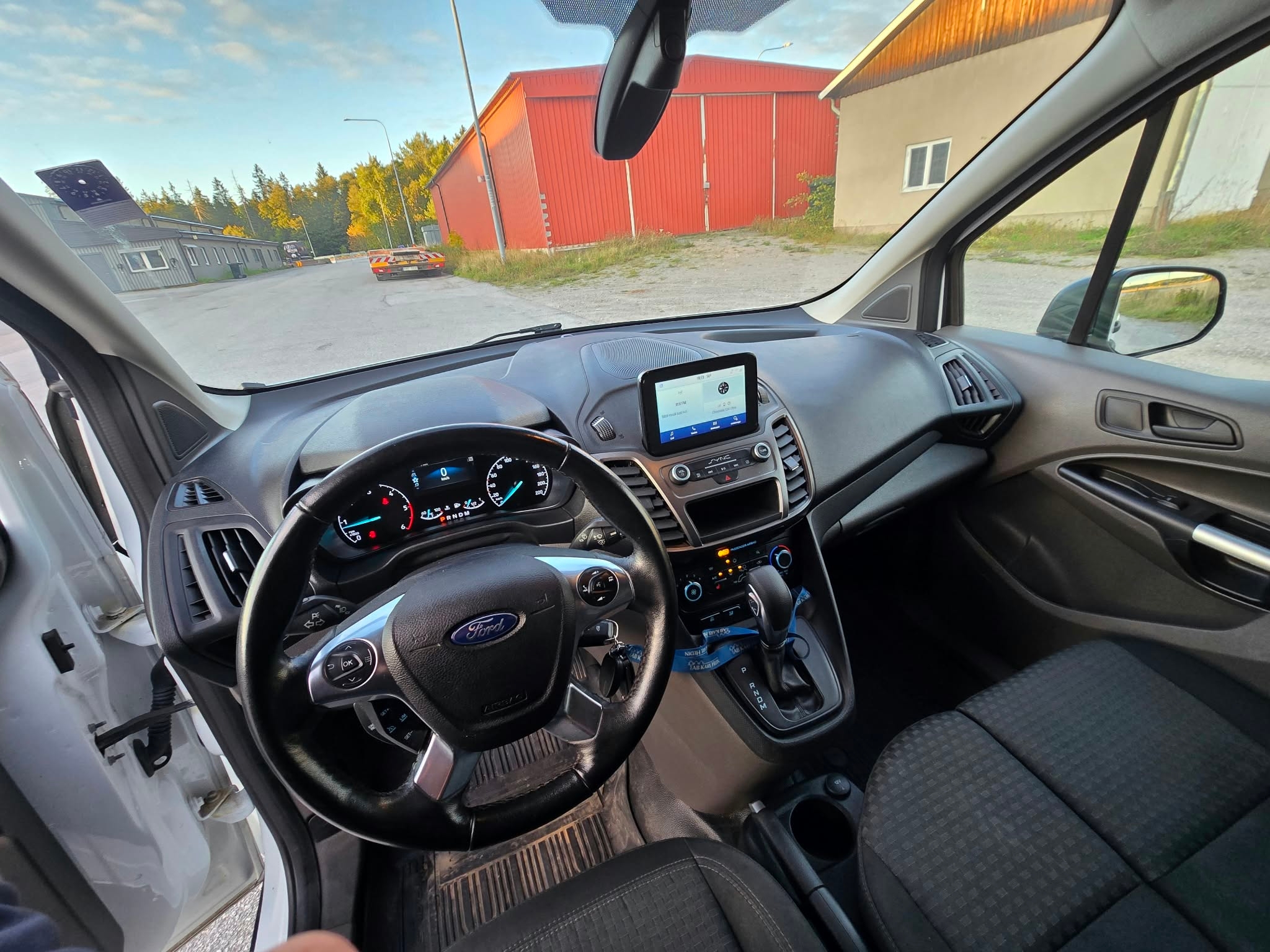 Ford Transit Connect 2021, bild 4/7