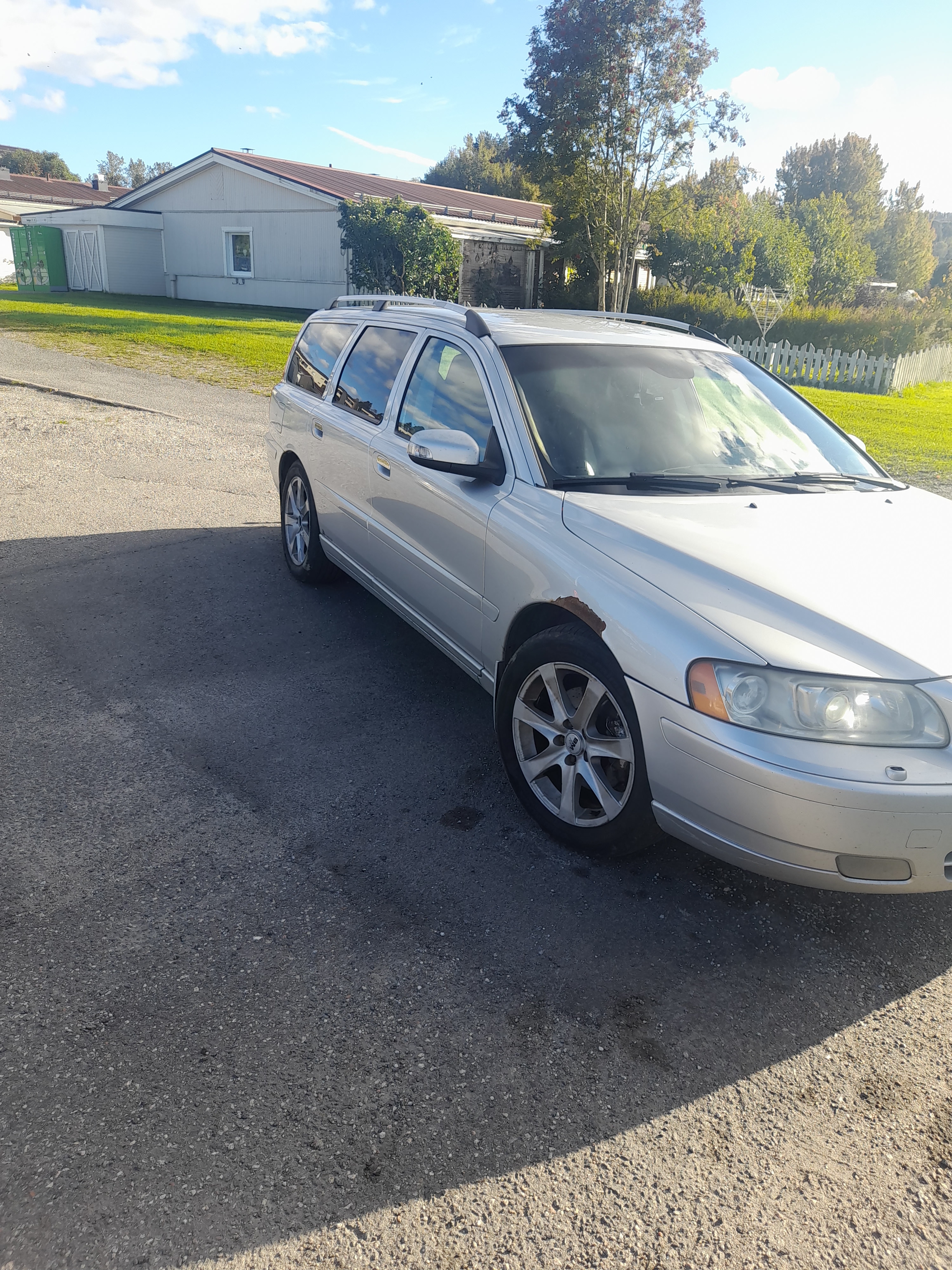 Volvo V70 D5 AWD Manuell 2007, bild 2/8