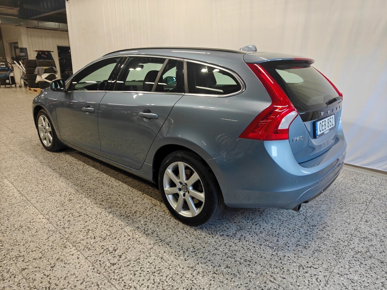 Volvo V60 2017, kuva 3/10