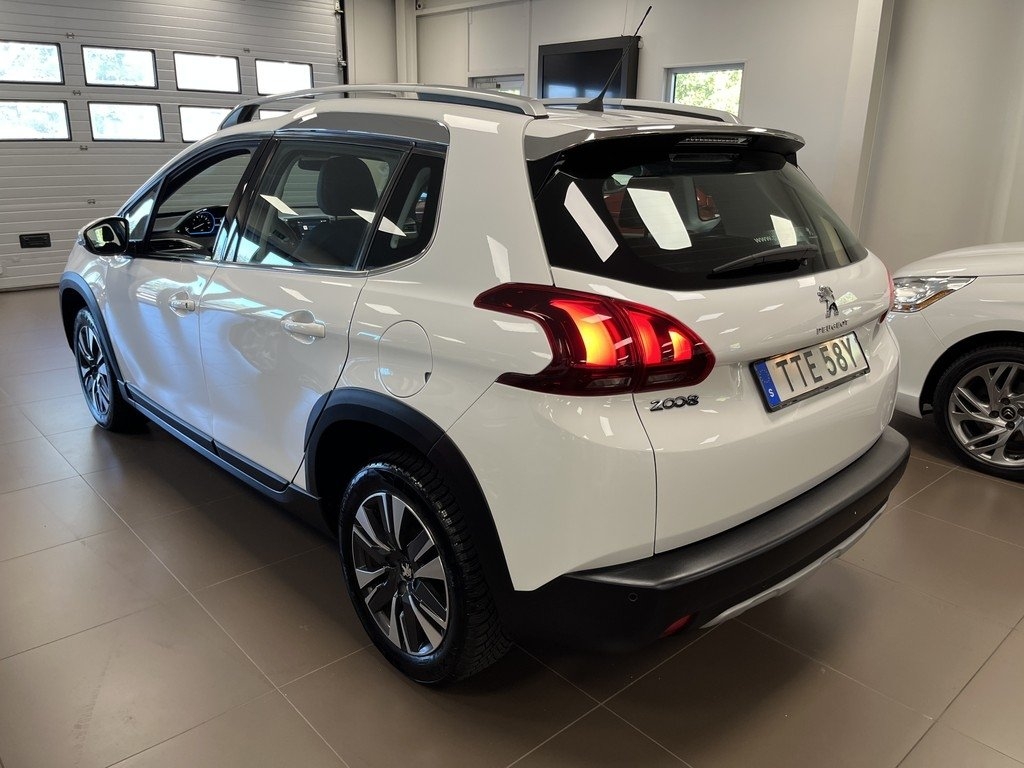 Peugeot 2008 2019, bild 2/10
