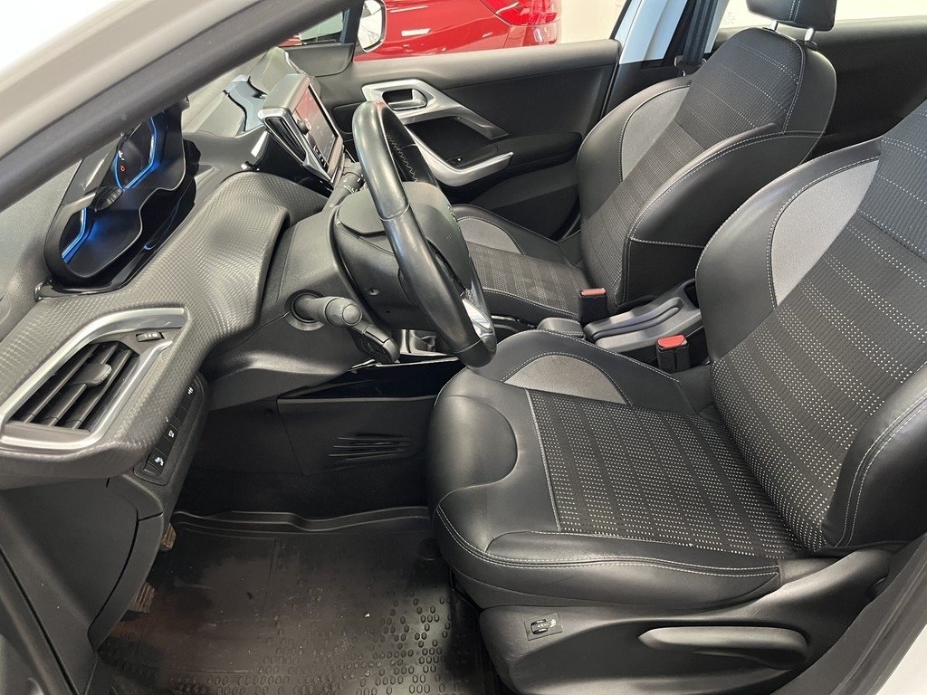 Peugeot 2008 2019, bild 7/10