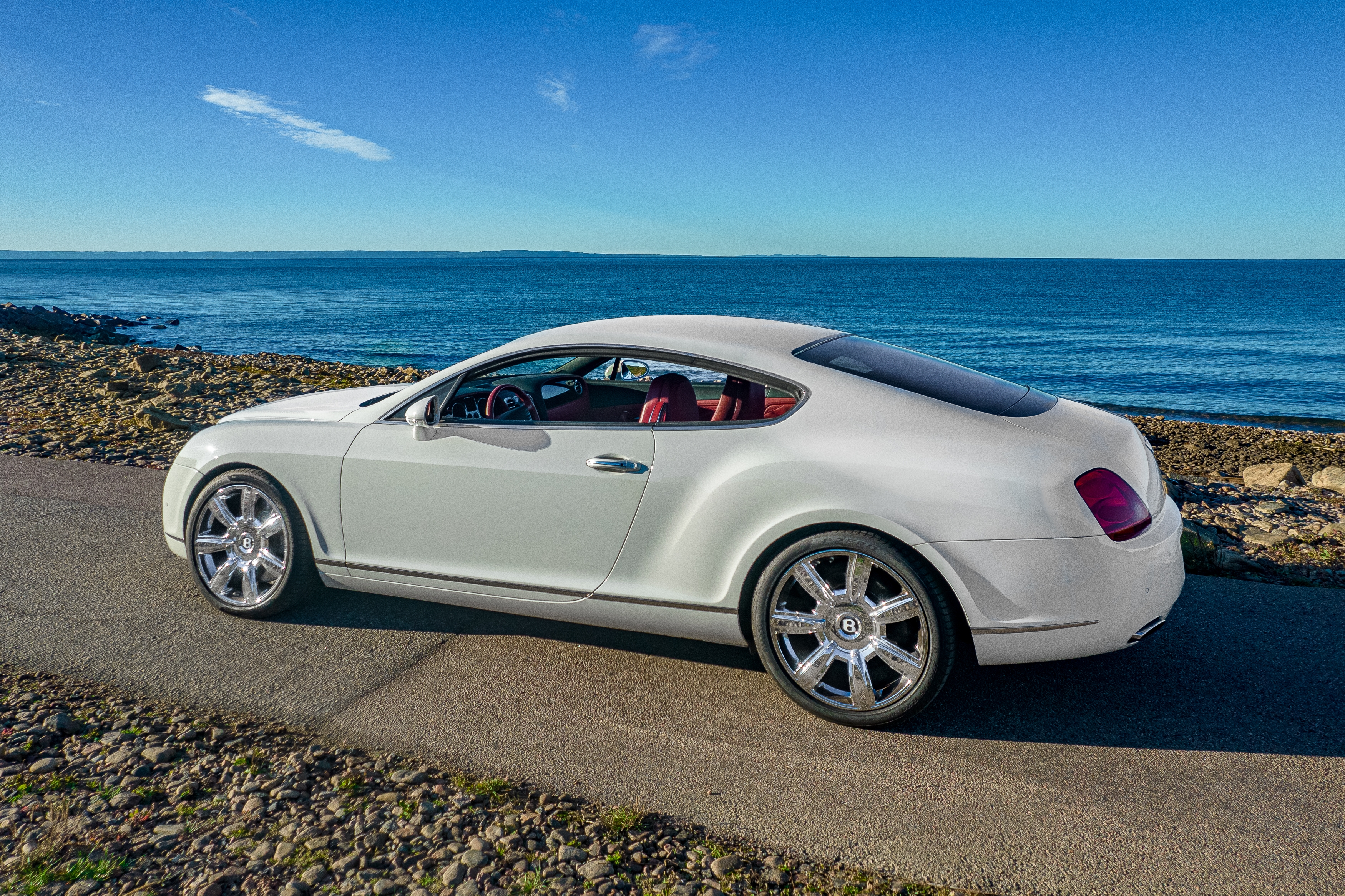 Bentley Continental 2007, photo 2/6