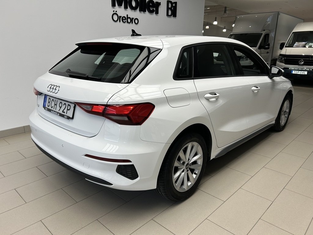 Audi A3 Sportback 35 TFSI 150hk Proline 2023, bild 5/23