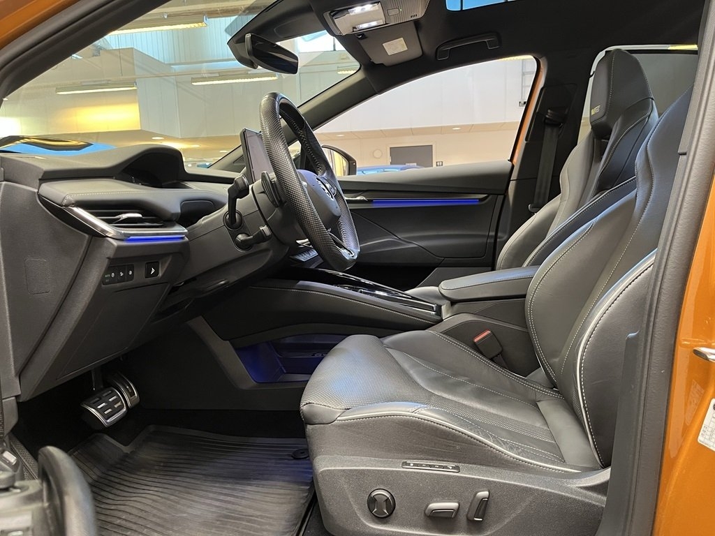 Skoda Enyaq 2023, kuva 7/10