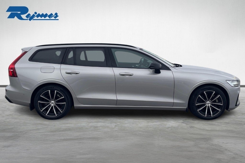 Volvo V60 T6 Plus Dark Nordic Edition 2025, bild 7/26