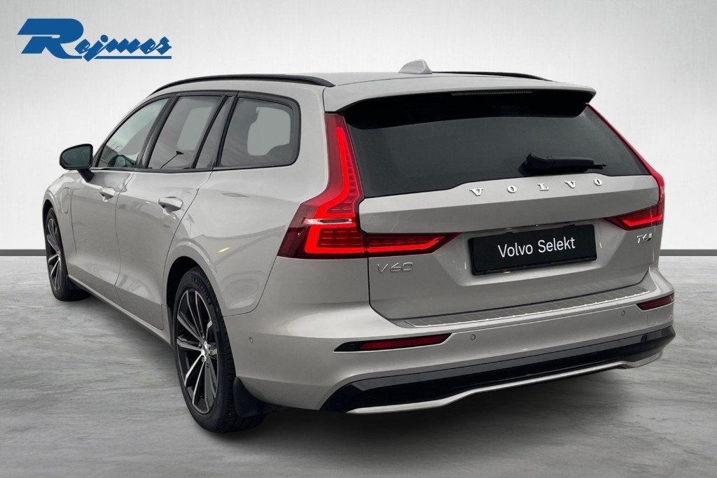 Volvo V60 T6 Plus Dark Nordic Edition 2025, bild 4/26