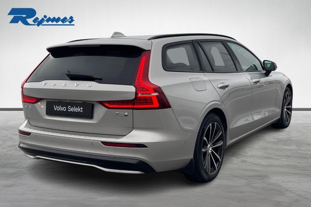 Volvo V60 T6 Plus Dark Nordic Edition 2025, bild 3/26