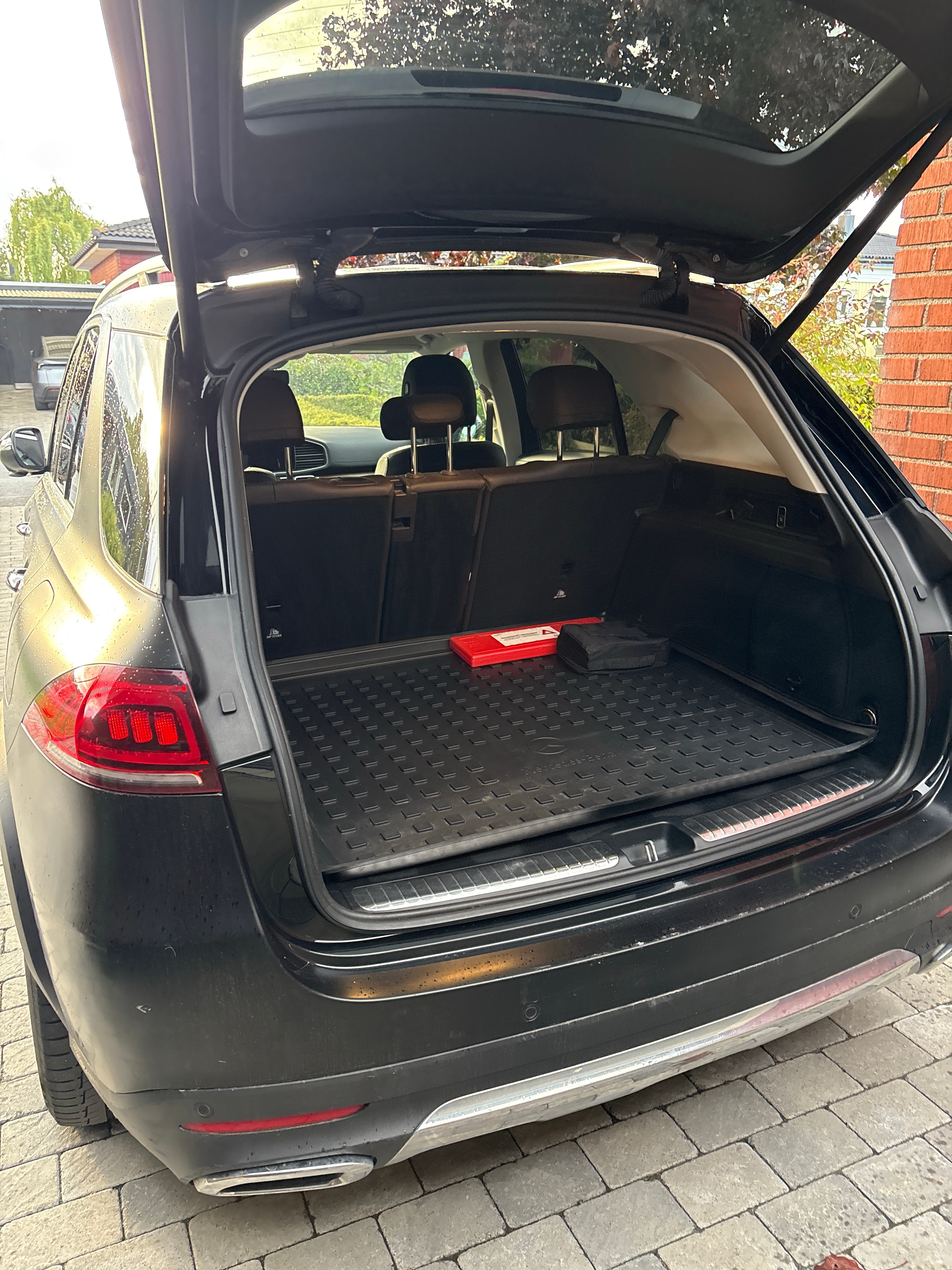 Mercedes-Benz GLE 350 de 2021, bild 3/5