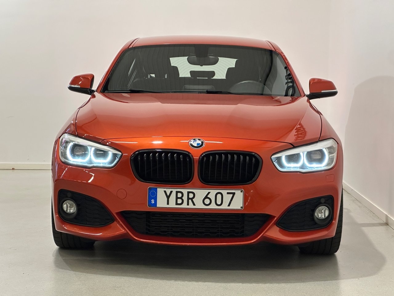 BMW 118 2016, bild 6/10
