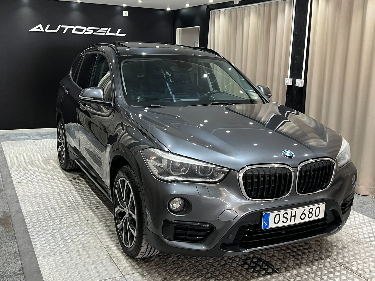 BMW X1 2017, bild 2/10