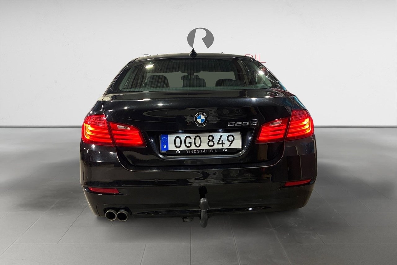 BMW 520 2016, bild 6/10