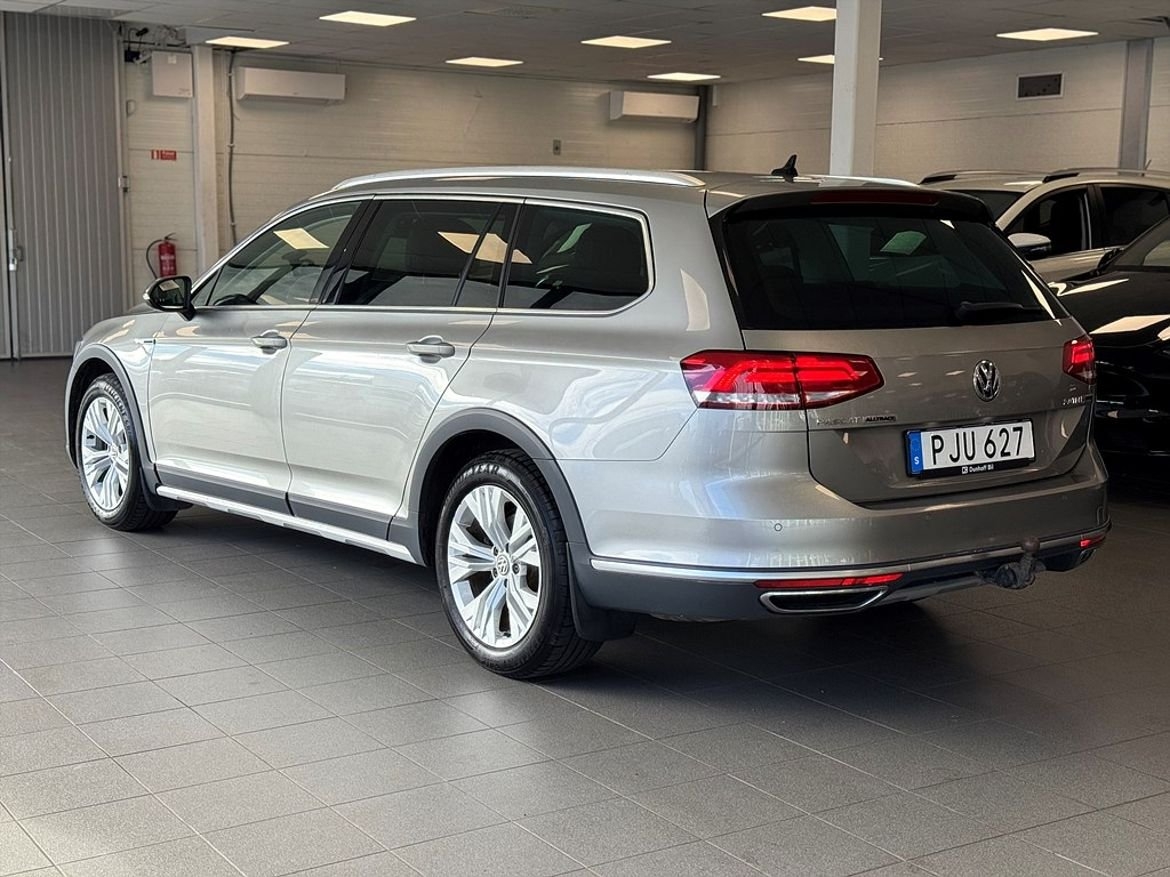 Volkswagen Passat 2017, bild 5/10
