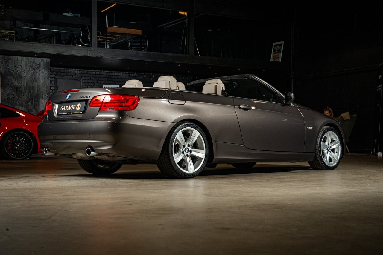 BMW 335 i Convertible / E93 / Sv-såld 2011, photo 7/10