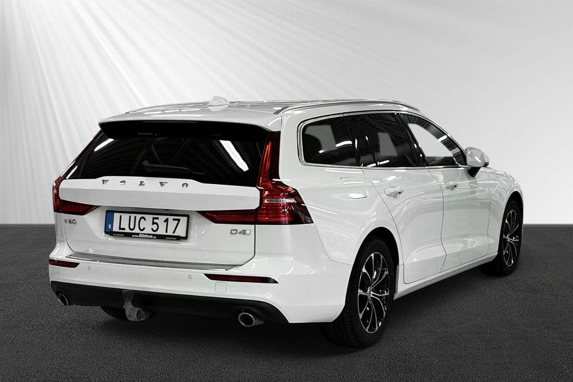 Volvo V60 D4 Momentum Advanced Edition 2019, kuva 3/10