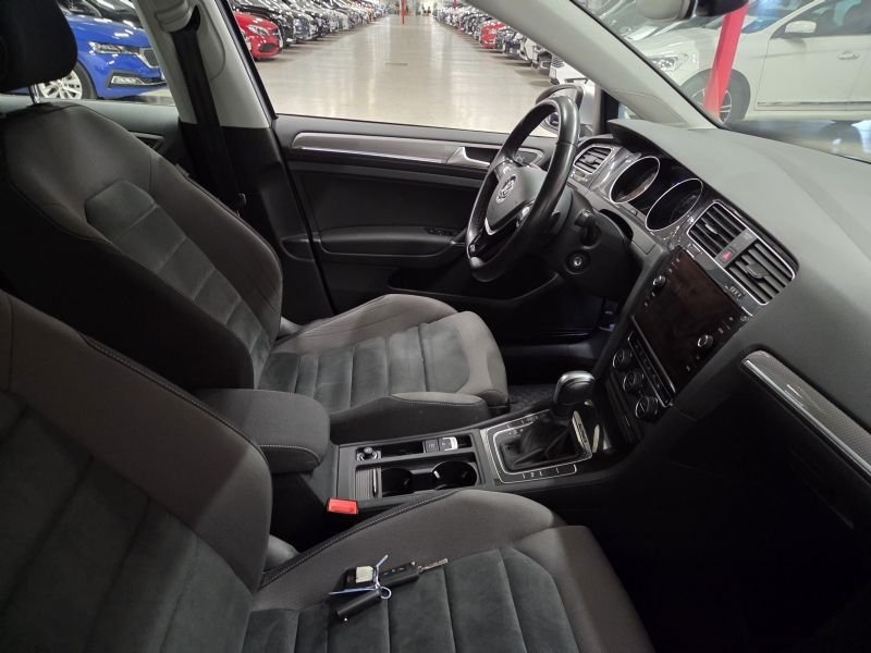 Volkswagen Golf 2020, bild 4/10