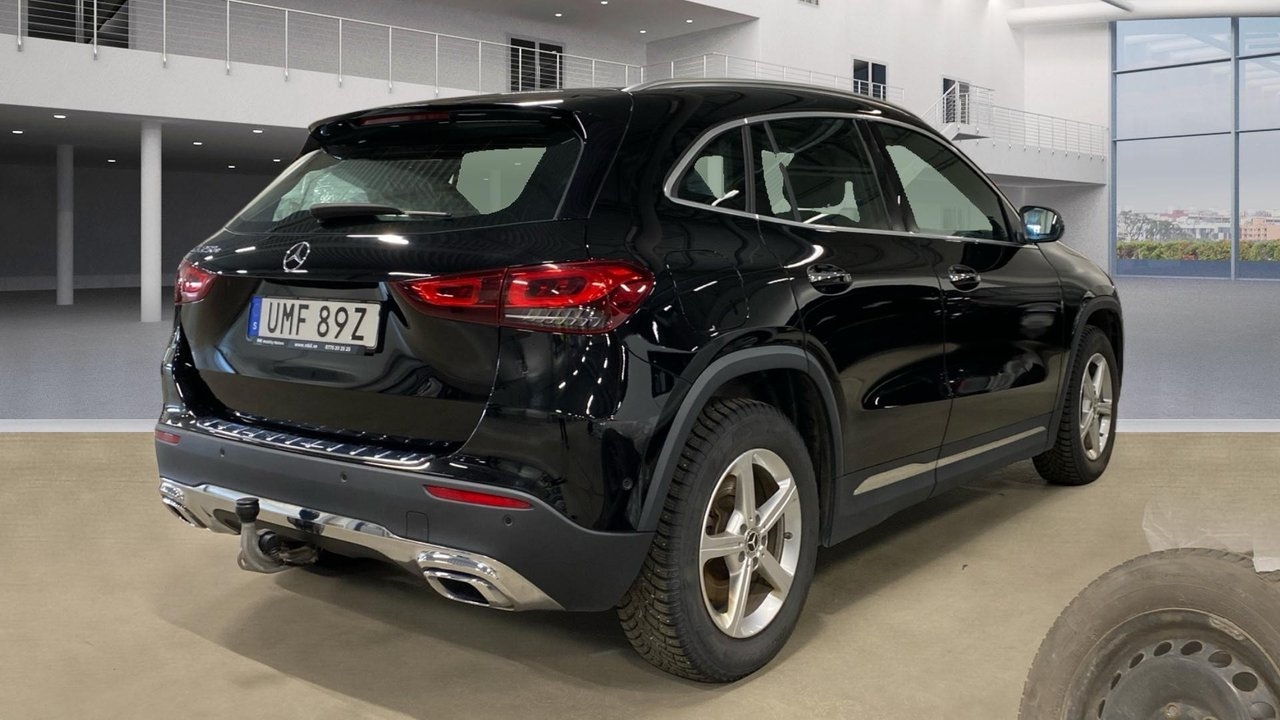 Mercedes-Benz GLA 250 E Progressive Line 2023, bild 3/6