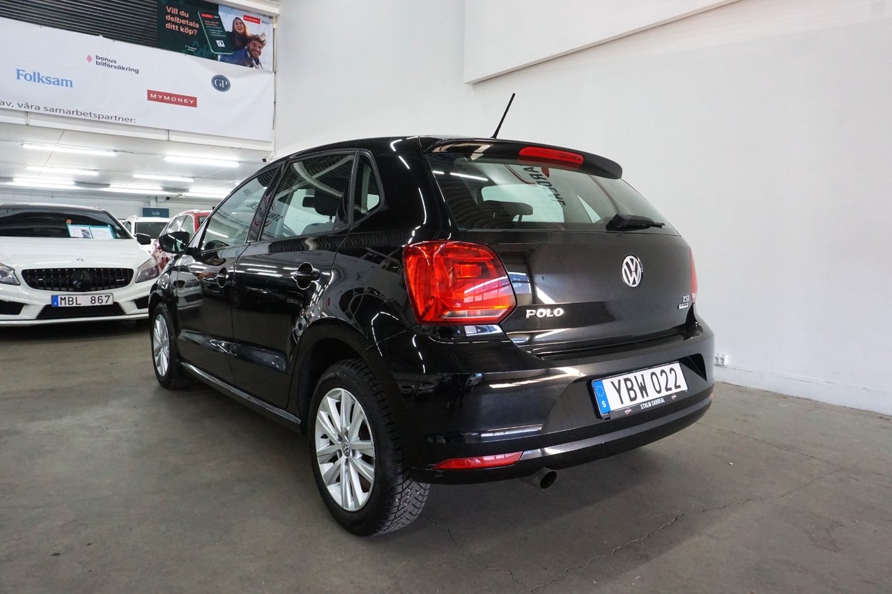 Volkswagen Polo 2016, photo 3/10