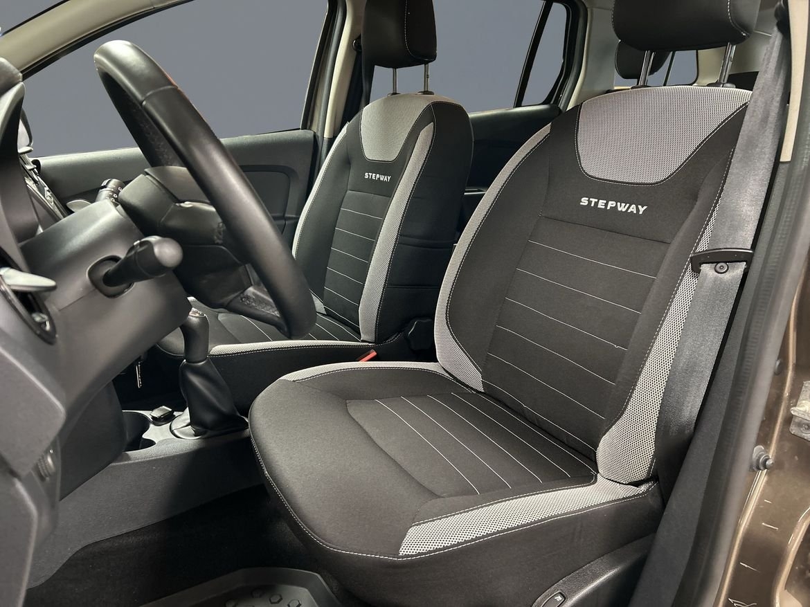 Dacia Logan MCV PhII TCe 90 Stepway 2019, bild 6/10