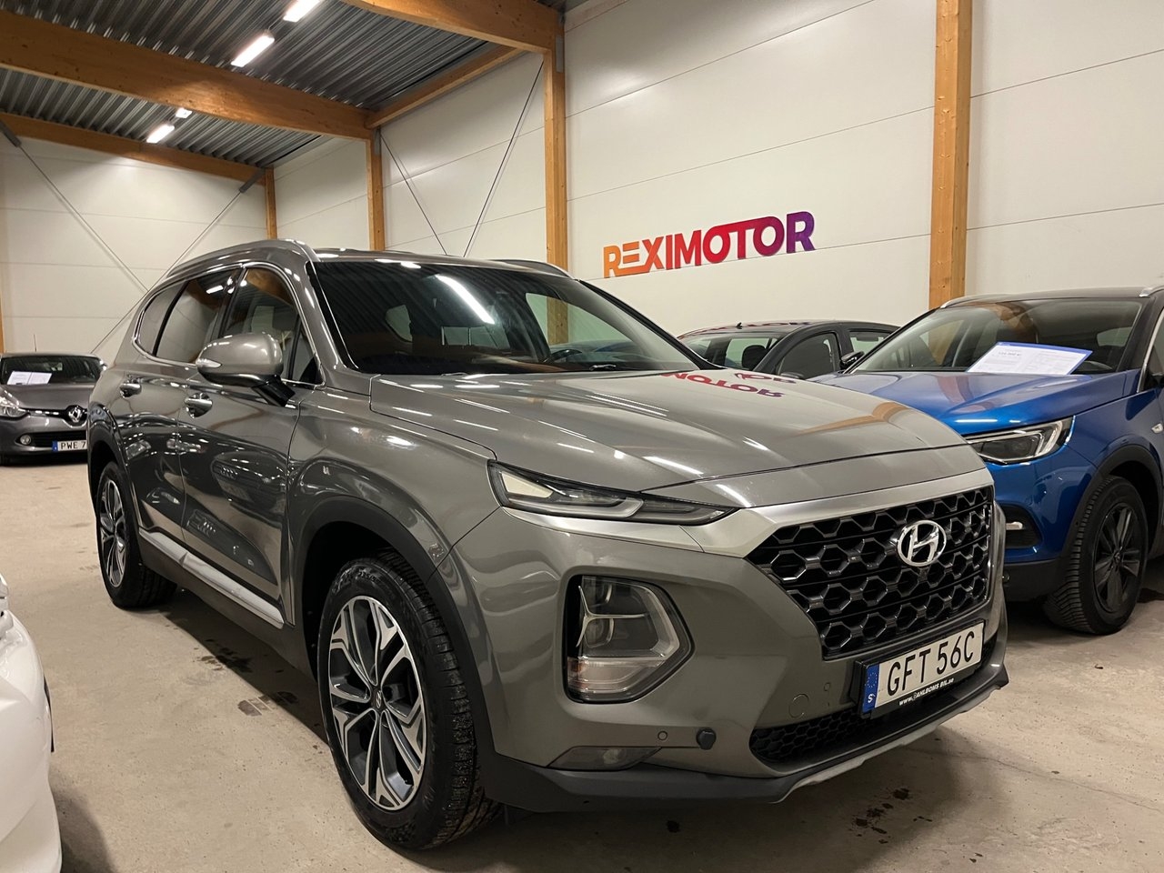 Hyundai Santa Fe 2020, bild 2/10