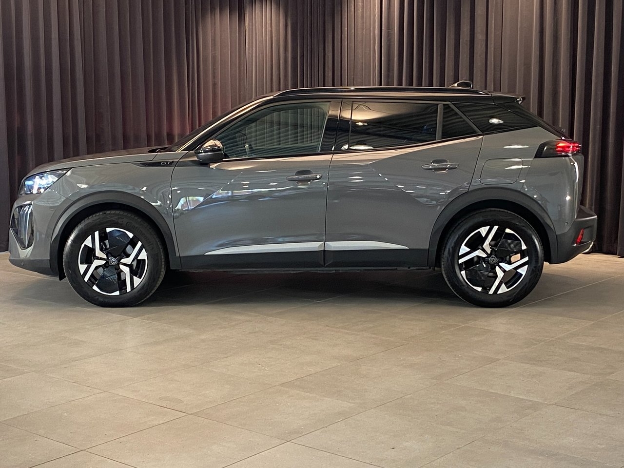 Peugeot 2008 GT Hybrid 145 AUT 2025, kuva 3/10