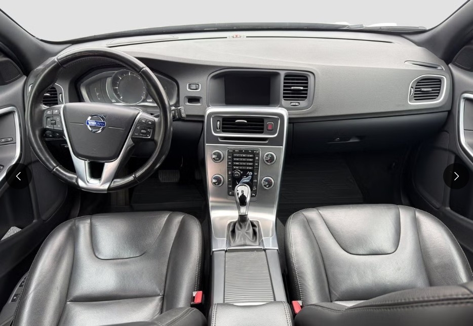 Volvo V60 Cross Country 2017, bild 4/6