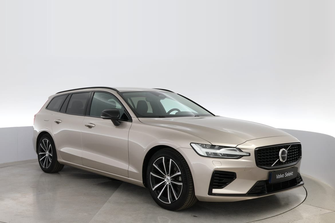 Volvo V60 T6 Plus Dark Edition 2025, bild 6/10