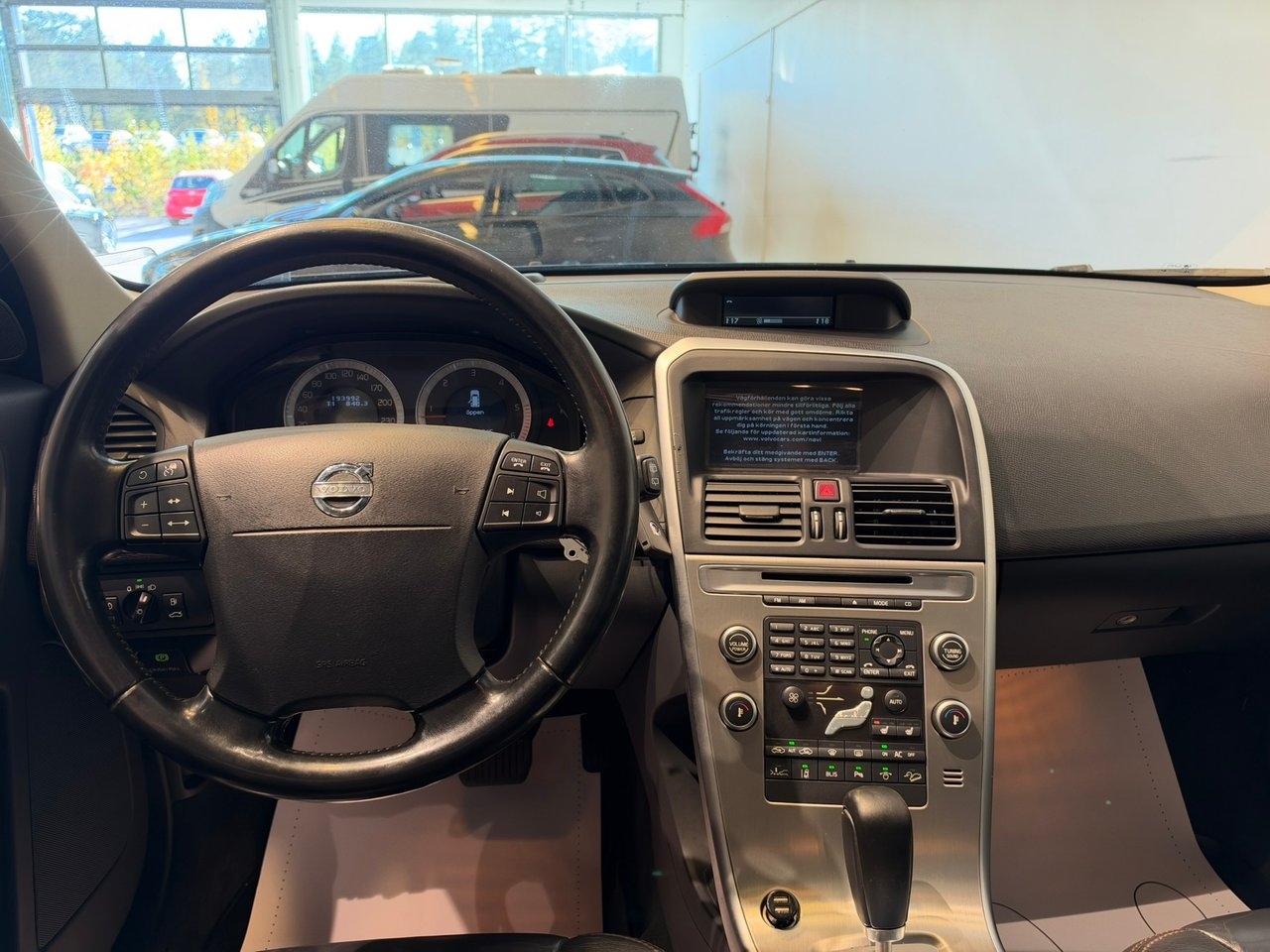 Volvo XC60 2.4D AWD Summum 2009, bild 7/10