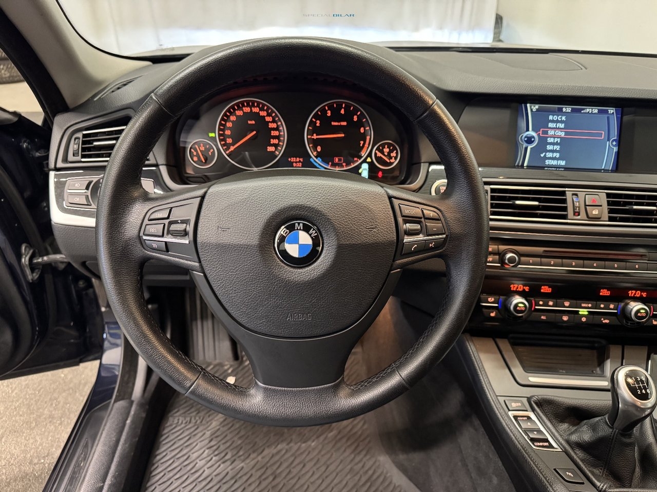 BMW 520 i Sedan 2012, bild 7/10