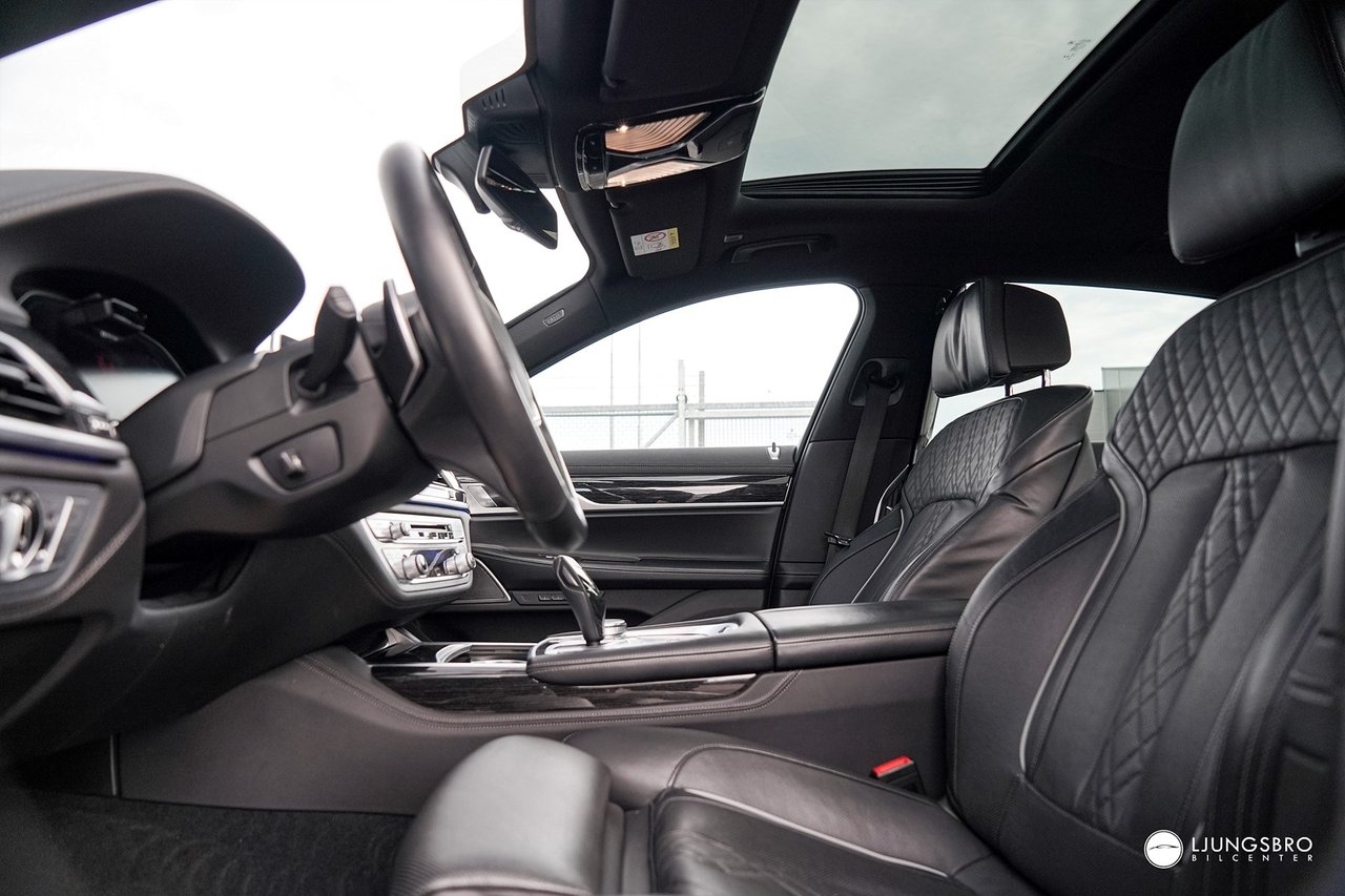 BMW 745 Le xDrive M-Sport 394hk 2021, bild 7/10