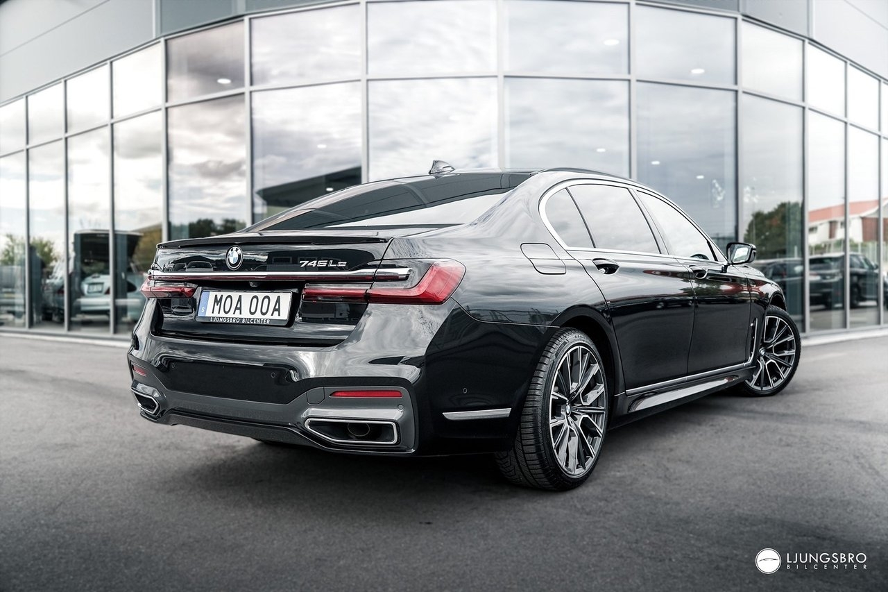 BMW 745 Le xDrive M-Sport 394hk 2021, bild 2/10