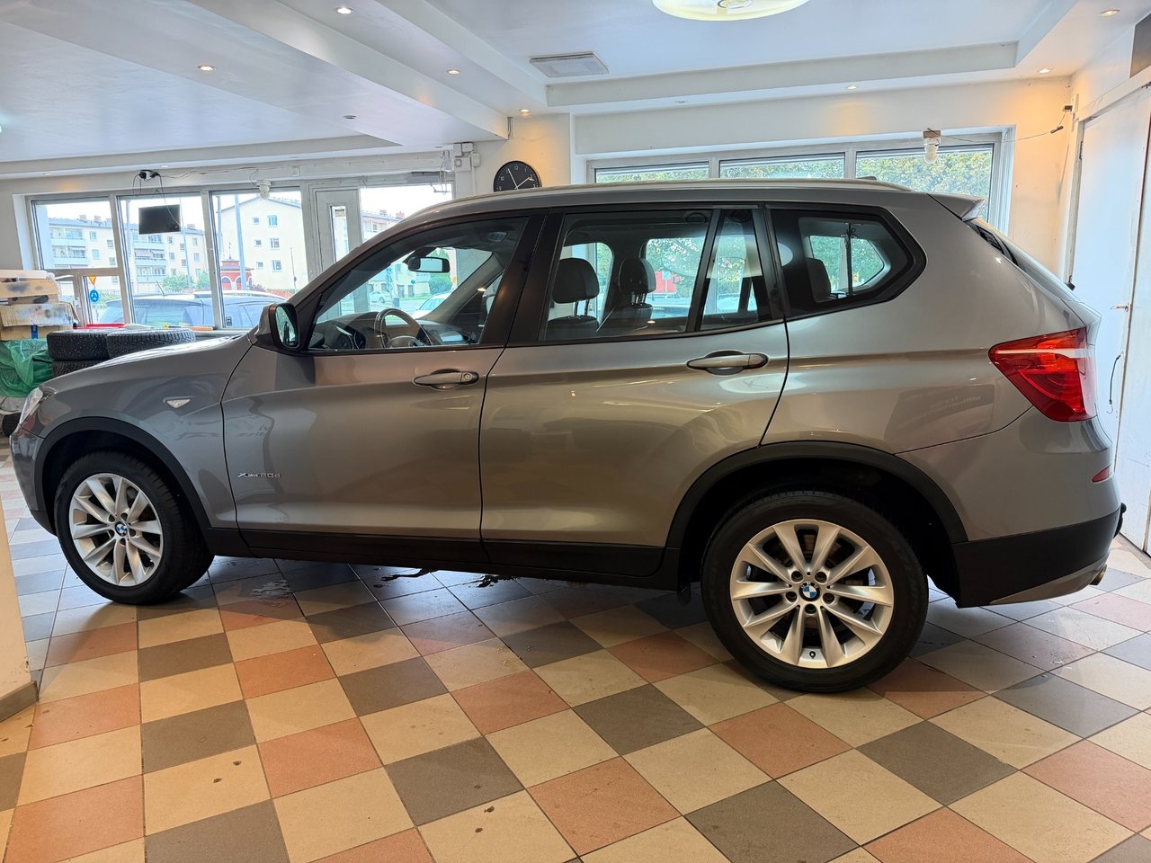 BMW X3 xDrive20d Steptronic Drag/M+Värm 2012, bild 4/10