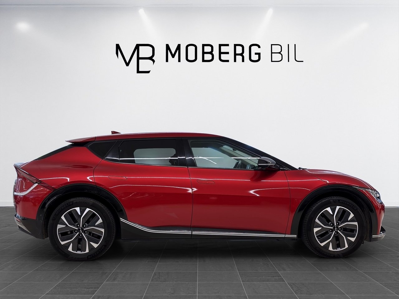 Kia EV6 77.4 kWh 228hk Plus 360 2023, bild 4/10