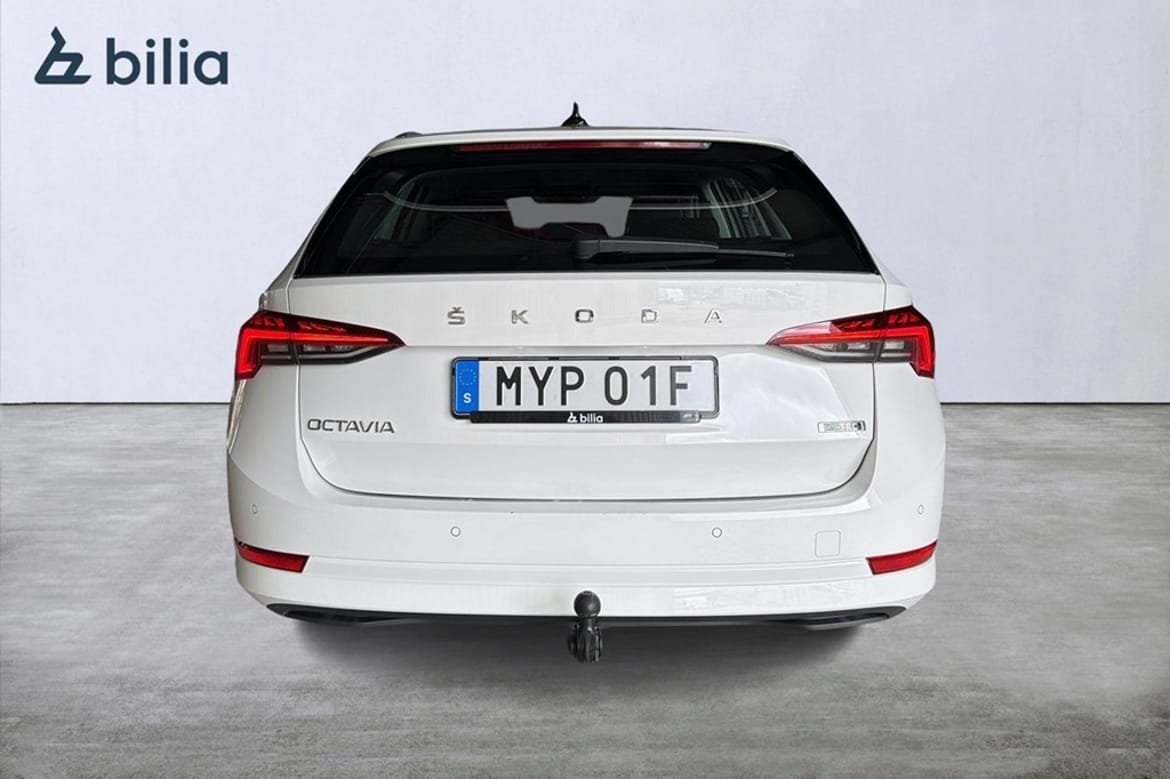 Skoda Octavia COMBI AMBITION 1,0 TSI DSG 2023, bild 3/10
