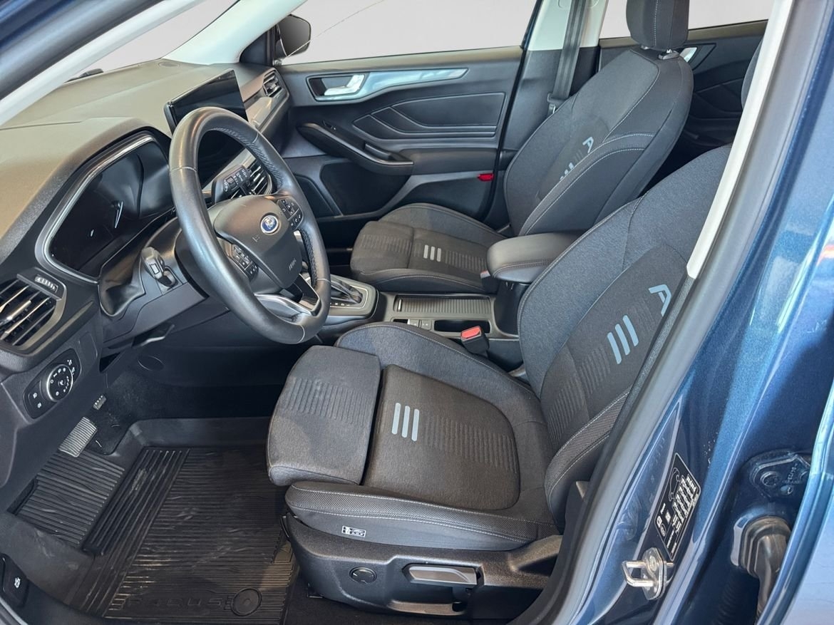 Ford Focus 2023, bild 7/10