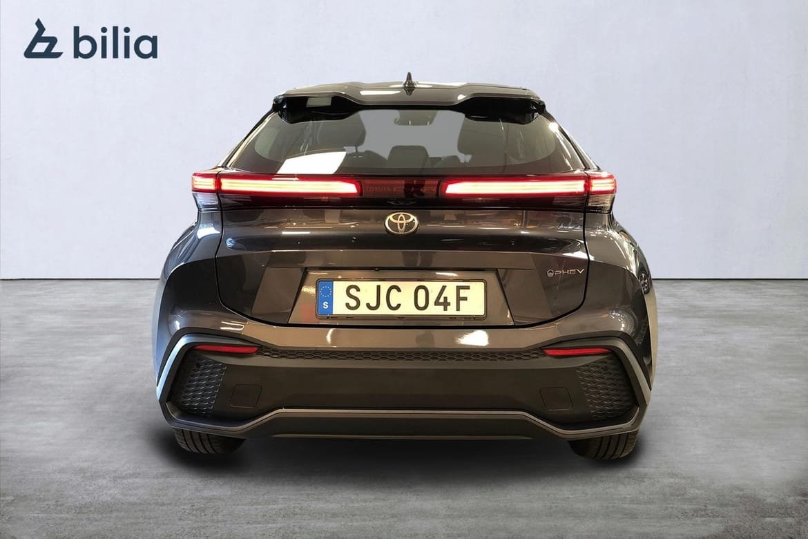 Toyota C-HR 2,0 Laddhybrid FWD Active 2025, bild 5/10