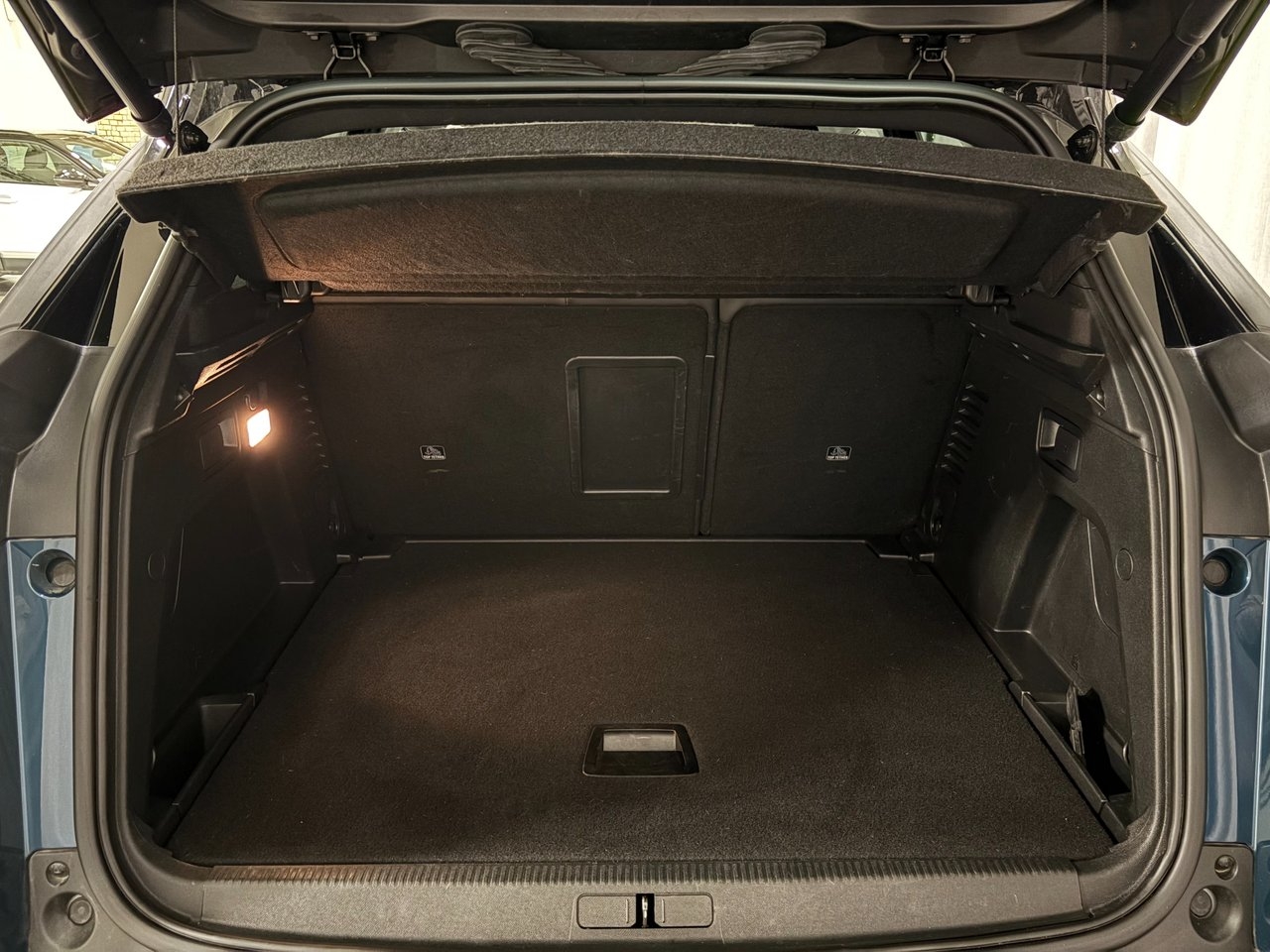 Peugeot 3008 GT PureTech 130 AUT8 Inkl 2023, bild 5/10