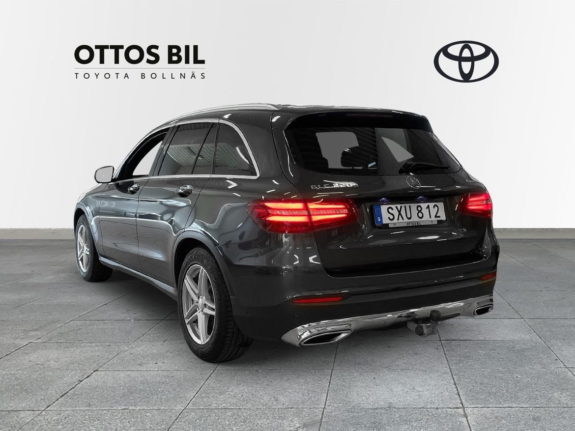 Mercedes-Benz GLC 2016, bild 2/10