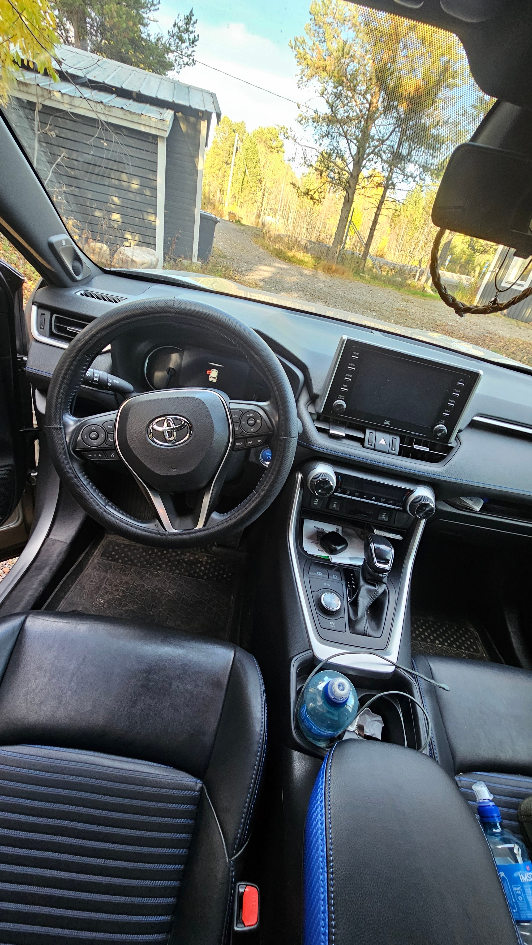 Toyota RAV4 Hybrid AWD-i E-CVT 2020, bild 4/6