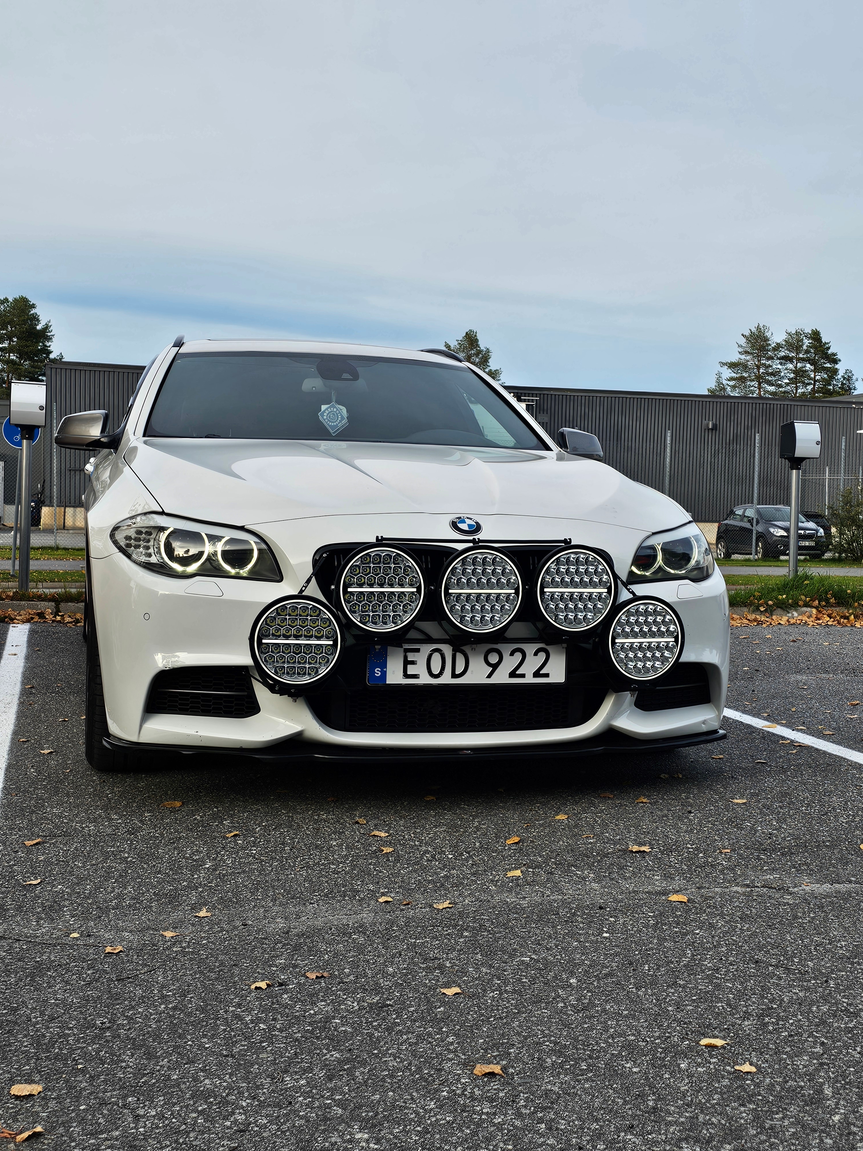 BMW M550d xDrive Touring M-sport 2012, bild 2/3