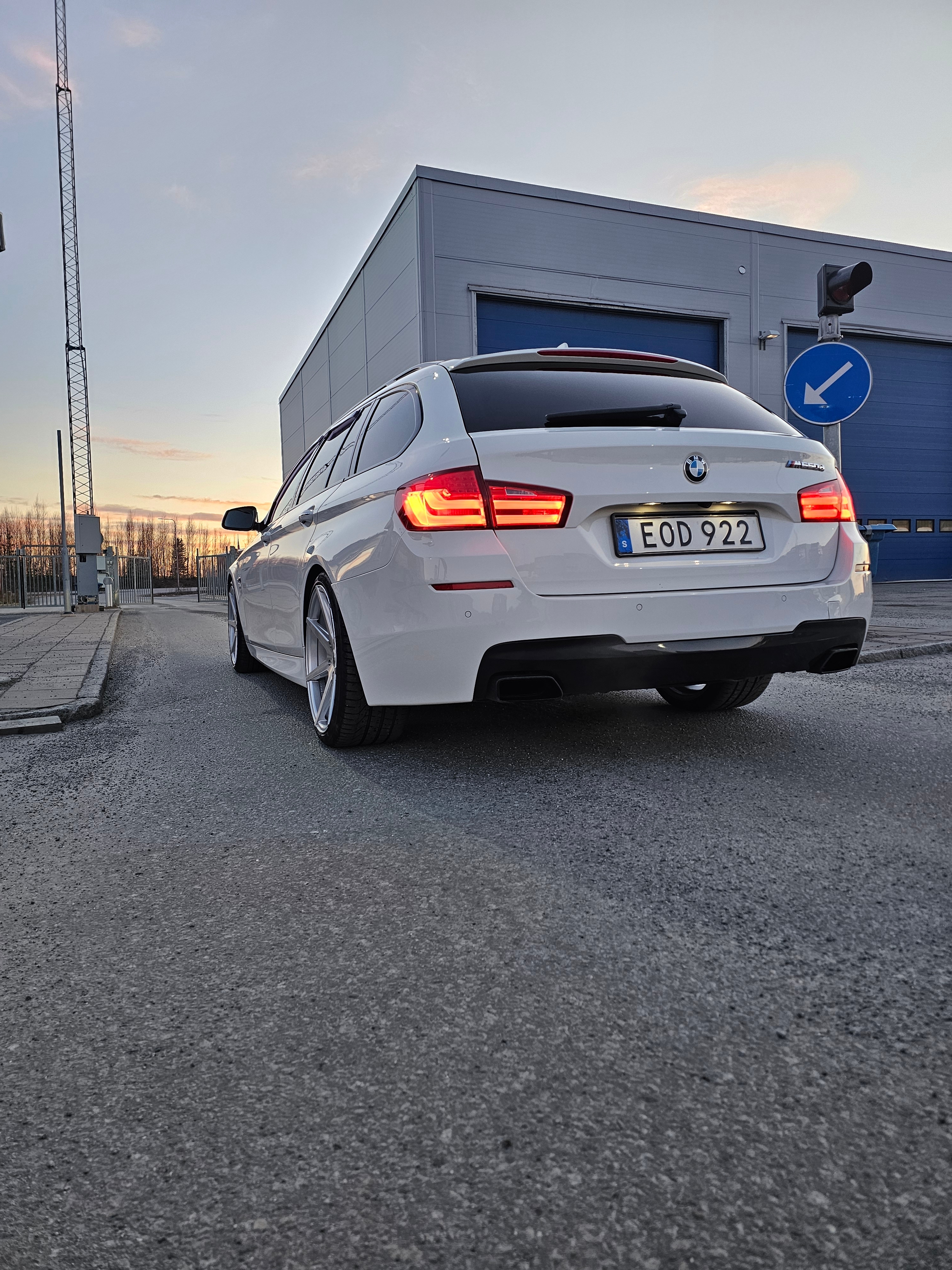 BMW M550d xDrive Touring M-sport 2012, bild 3/3