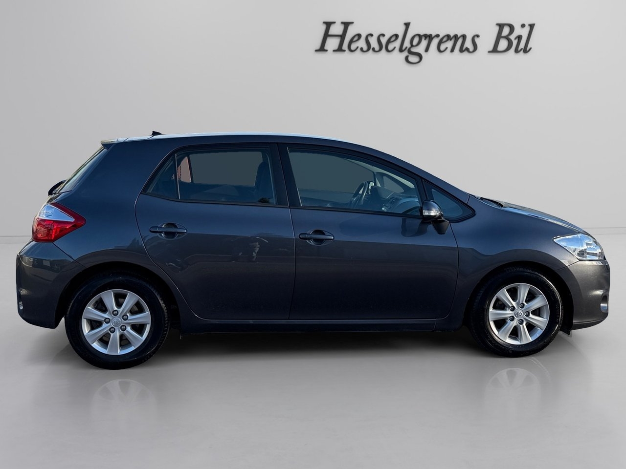 Toyota Auris 1.4 D-4D Plus 90hk 2011, photo 5/10