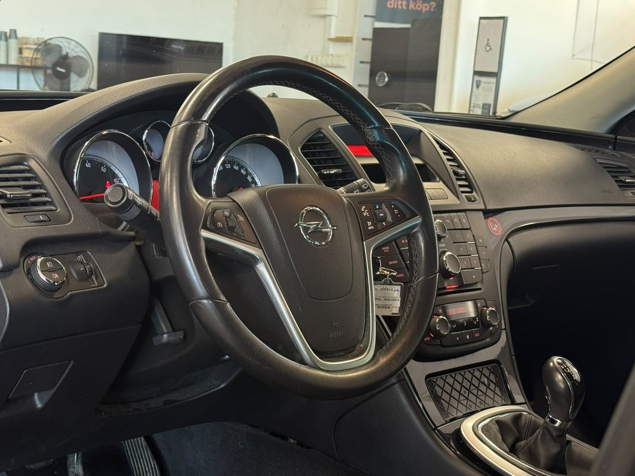 Opel Insignia 2010, bild 5/10